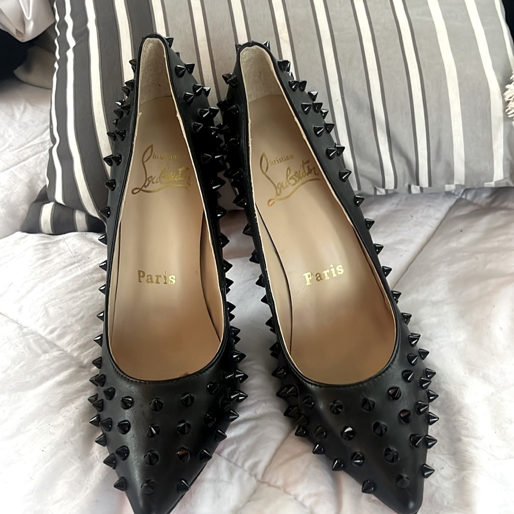 Authentic Christian Louboutin heels 40